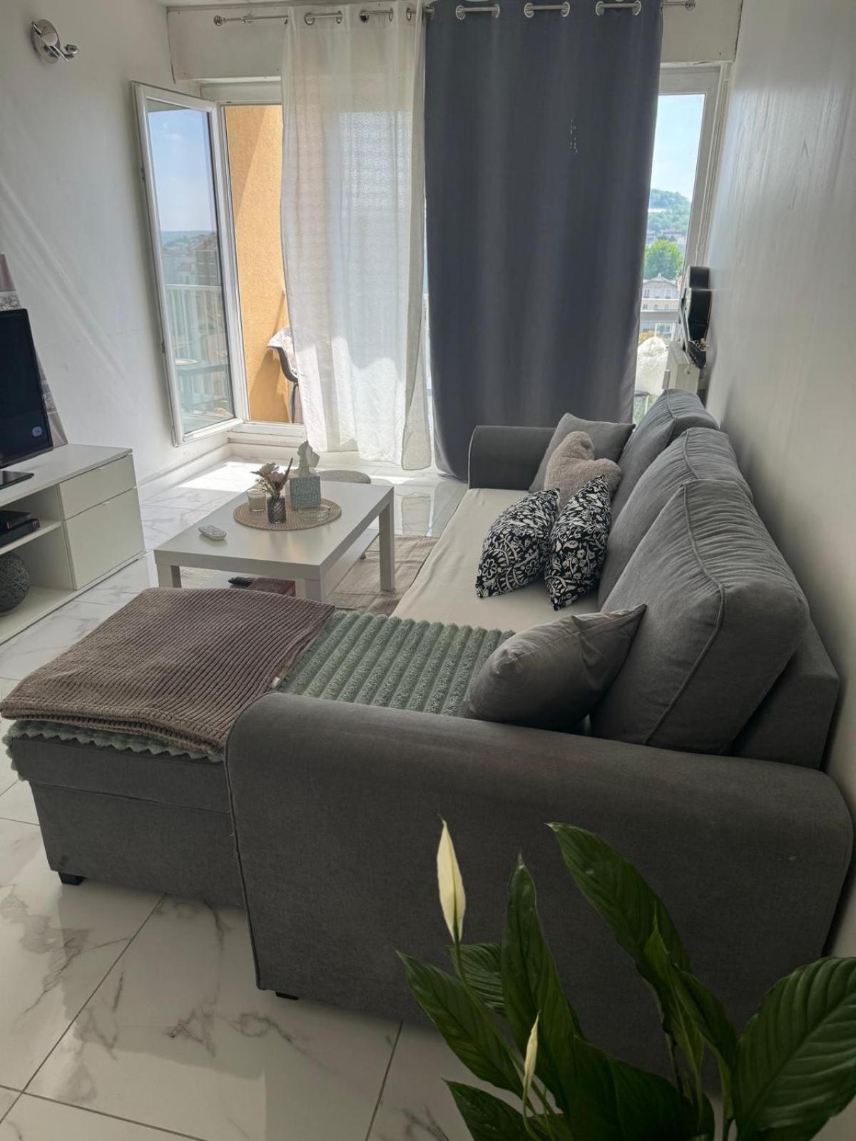 Appartement Proche De La Defense Puteaux Exterior foto